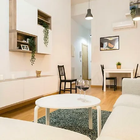 Family Apartment Patio&Swimming Pool In Center Malaga Exterior photo