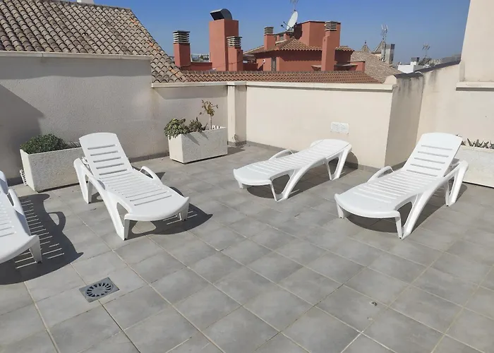 Family Apartment Patio&Swimming Pool In Center Malaga
